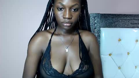 mimiebony online show from March 2026 11:54:01 AM