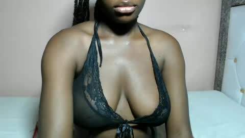 Snapshot of mimiebony chatting on June 2026 06:45:02 AM mimiebony online show from June 2026 06:45:02 AM