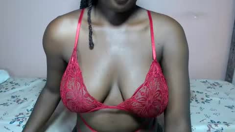 Snapshot of mimiebony chatting on June 2026 06:37:02 AM mimiebony online show from June 2026 06:37:02 AM