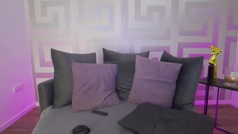 Snapshot of mina_babe1 chatting on February 2025 09:09:01 AM Mina online show from February 2025 09:09:01 AM