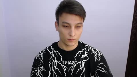 Snapshot of minato_kabuki chatting on December 2024 08:40:02 PM MINATO online show from December 2024 08:40:02 PM