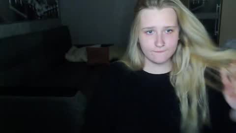 Mindiys online show from December 2024 11:45:01 PM