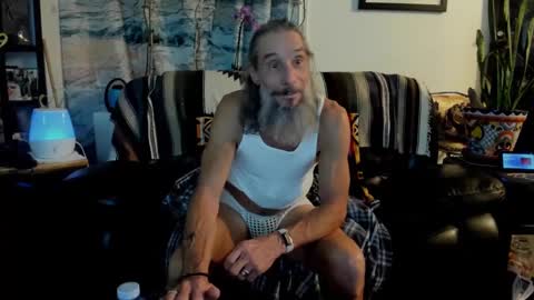 mindphuk online show from February 2025 05:09:02 AM