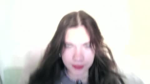 Amelia online show from October 2025 05:59:01 AM