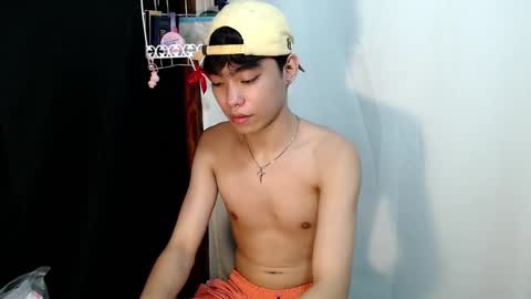 mingkla_man online show from February 2026 07:46:01 PM