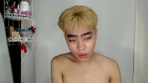 mingkla_man online show from April 2026 06:36:01 AM