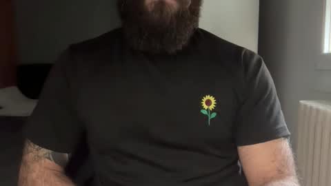 Snapshot of mingo_in_wonderland chatting on November 2025 12:59:01 PM Lance online show from November 2025 12:59:01 PM