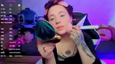 Snapshot of mini_lady2 chatting on November 2025 08:16:02 AM Ruby online show from November 2025 08:16:02 AM