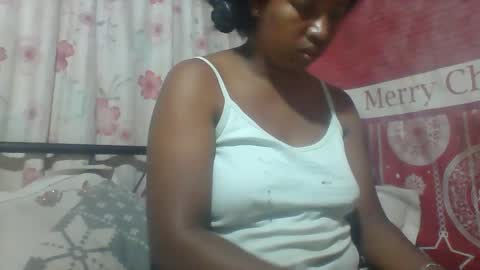 Snapshot of minie4tina chatting on December 2024 05:22:01 PM Minie4Tina online show from December 2024 05:22:01 PM