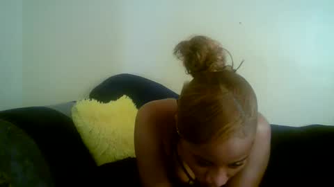 minieme001 online show from March 2026 06:24:02 AM