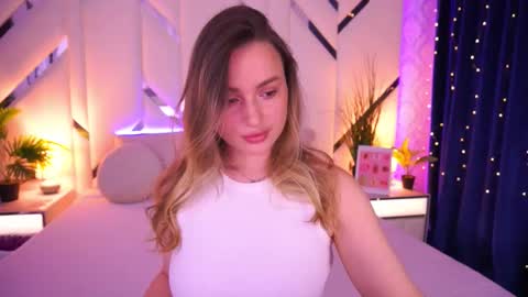 Snapshot of minifox_ chatting on February 2026 08:22:02 AM minifox_ online show from February 2026 08:22:02 AM