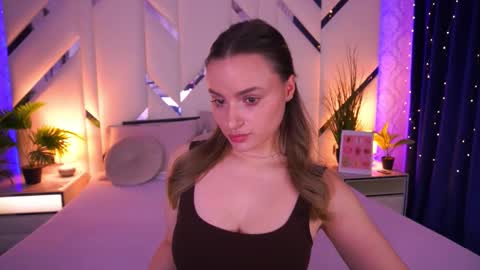 Snapshot of minifox_ chatting on February 2026 08:47:01 AM minifox_ online show from February 2026 08:47:01 AM