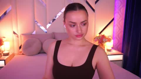 Snapshot of minifox_ chatting on March 2026 06:46:02 AM minifox_ online show from March 2026 06:46:02 AM