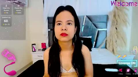 Snapshot of minilove_01 chatting on February 2026 12:04:02 PM minilove_01 online show from February 2026 12:04:02 PM