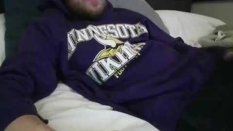 Snapshot of minnesotaguy2525 chatting on December 2025 04:29:02 AM Minnesota Guy online show from December 2025 04:29:02 AM