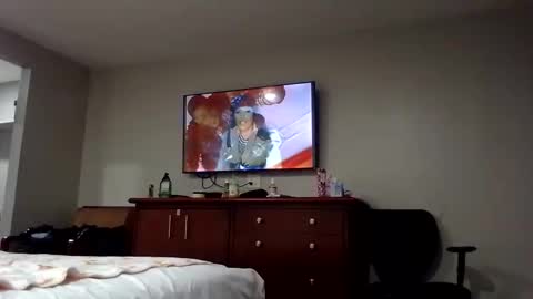 minniehunney online show from October 2025 07:50:01 AM