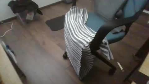 minoas31 online show from May 2026 06:20:01 AM