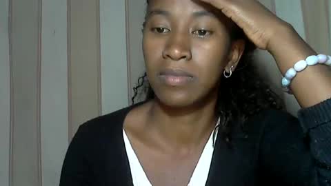 minouch211907 online show from February 2025 06:26:02 PM