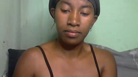 minouch211907 online show from May 2026 02:49:01 AM