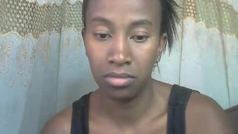minouch211907 online show from June 2026 07:46:01 AM