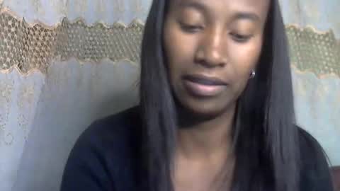 minouch211907 online show from June 2026 04:18:01 PM