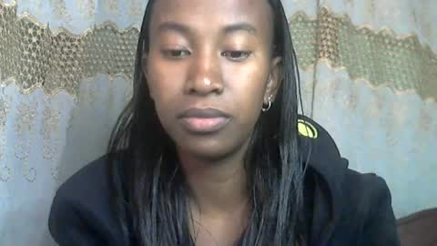minouch211907 online show from June 2026 04:55:01 AM