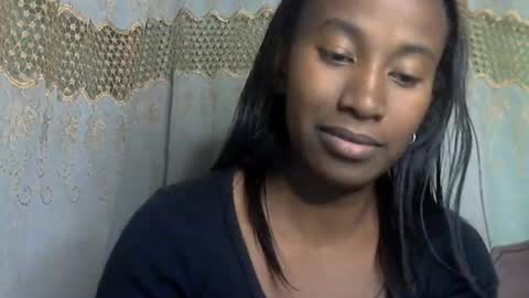 minouch211907 online show from June 2026 04:09:01 PM