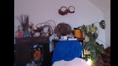 Snapshot of minthe chatting on February 2026 02:47:02 PM minthe online show from February 2026 02:47:02 PM