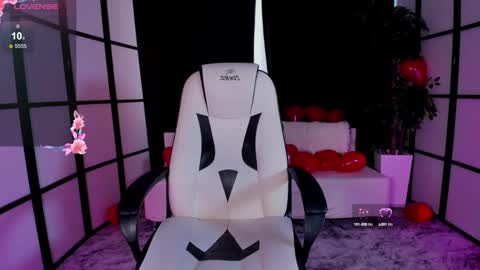 Rosie online show from February 2025 05:41:01 AM