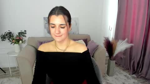 Jessi online show from October 2025 11:41:02 AM