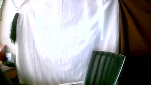 Snapshot of miorah chatting on February 2025 08:31:01 AM miorah online show from February 2025 08:31:01 AM