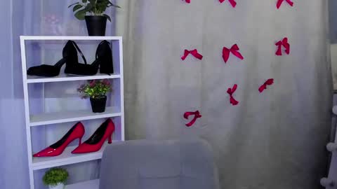 Snapshot of mipsymipson chatting on January 2025 10:23:02 AM NEXT STREAM NOVEMBER 27282930 online show from January 2025 10:23:02 AM