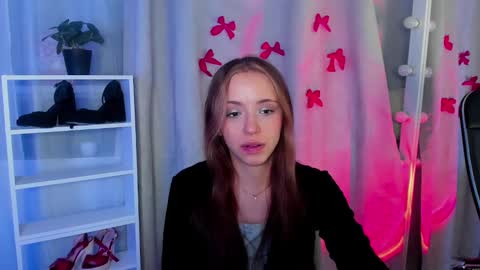 Snapshot of mipsymipson chatting on February 2025 01:06:01 PM NEXT STREAM NOVEMBER 27282930 online show from February 2025 01:06:01 PM