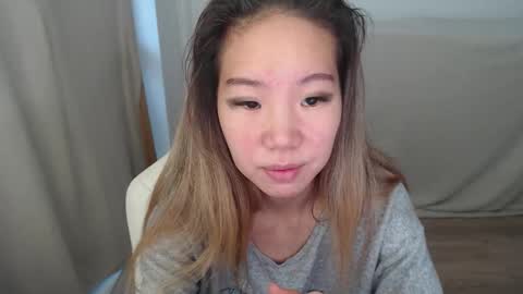 mira_g online show from December 2025 08:12:01 AM