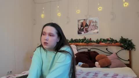 Snapshot of mira_karter chatting on January 2025 07:48:02 AM Mira online show from January 2025 07:48:02 AM