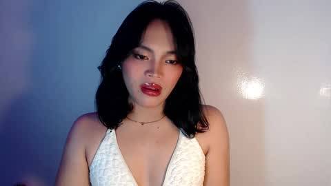 Snapshot of mira_luna222 chatting on February 2025 05:26:02 PM Mira Bella online show from February 2025 05:26:02 PM