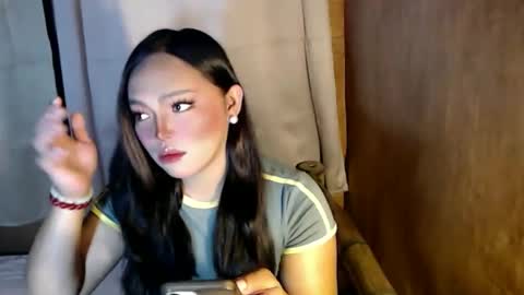 Mira Bella online show from March 2026 12:55:02 PM