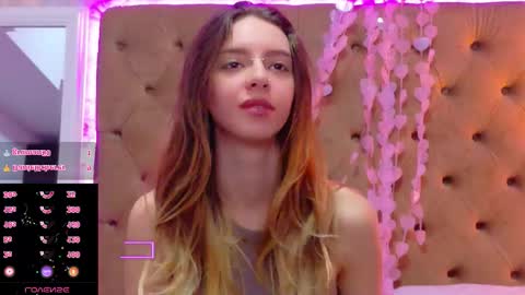 mira_lynxx online show from March 2026 05:12:01 AM