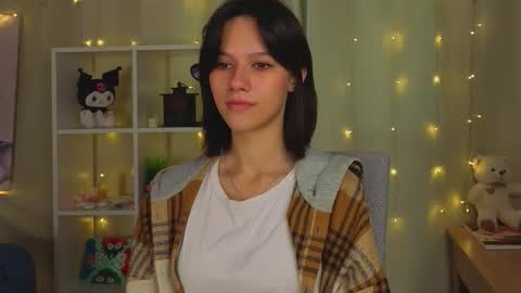 Snapshot of mira_mar chatting on September 2025 05:53:02 AM Mary online show from September 2025 05:53:02 AM