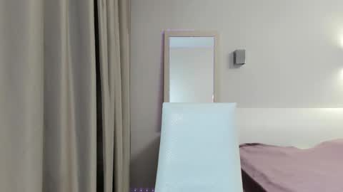 Snapshot of miraa_m chatting on November 2025 08:18:02 PM Mira online show from November 2025 08:18:02 PM