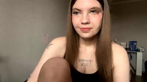 Snapshot of mirabunnys chatting on September 2025 12:09:02 PM Mira online show from September 2025 12:09:02 PM
