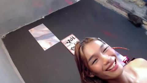 Snapshot of miraclegirl23 chatting on October 2025 01:28:01 AM Zoey online show from October 2025 01:28:01 AM