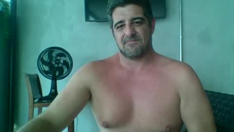 Snapshot of miradot82 chatting on January 2025 08:05:02 PM miradot82 online show from January 2025 08:05:02 PM