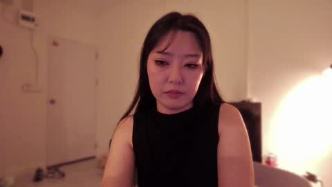 Snapshot of mirafloat chatting on December 2025 12:12:02 PM mirafloat online show from December 2025 12:12:02 PM