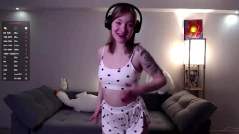 Snapshot of mirakissss chatting on March 2026 09:32:02 PM Mira online show from March 2026 09:32:02 PM