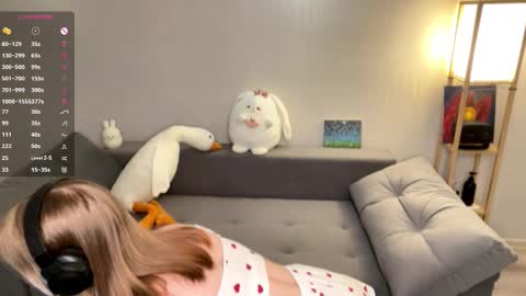 Snapshot of mirakissss chatting on March 2026 09:09:01 PM Mira online show from March 2026 09:09:01 PM