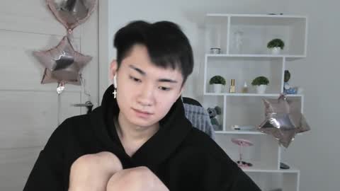              online show from December 2024 12:05:01 PM