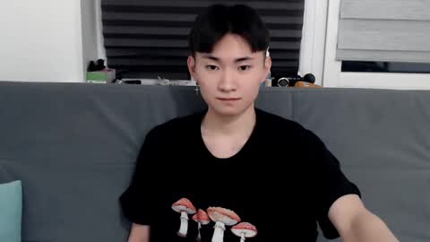              online show from February 2025 08:45:02 PM