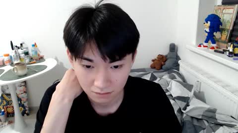              online show from October 2025 04:00:02 AM