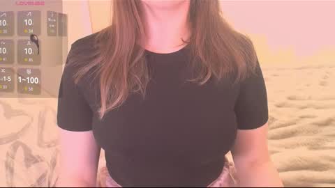 Snapshot of miranadevl chatting on February 2026 08:54:01 AM Kira online show from February 2026 08:54:01 AM